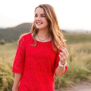 Meet your Posher, Olivia